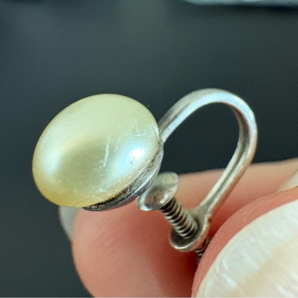 Vintage Sterling Silver Faux Pearl Earrings - Picture 8 of 9